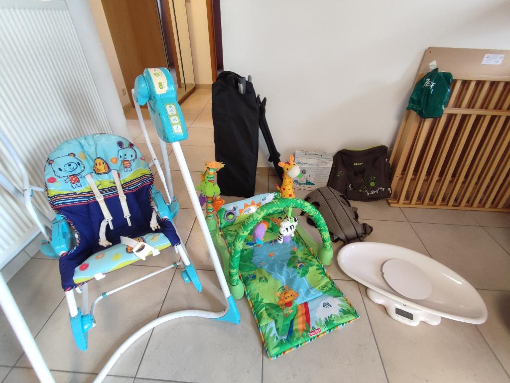 Lot Bébé, Kinderen en Baby's, Overige Kinderen en Baby's, Ophalen, Zo goed als nieuw