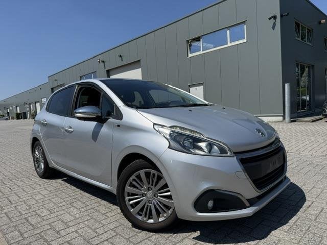 Peugeot 208 1.2 Benzine Style model | Navi | 1 JAAR GARANTIE, Autos, Achat, Entreprise, Boîte manuelle, 5 portes