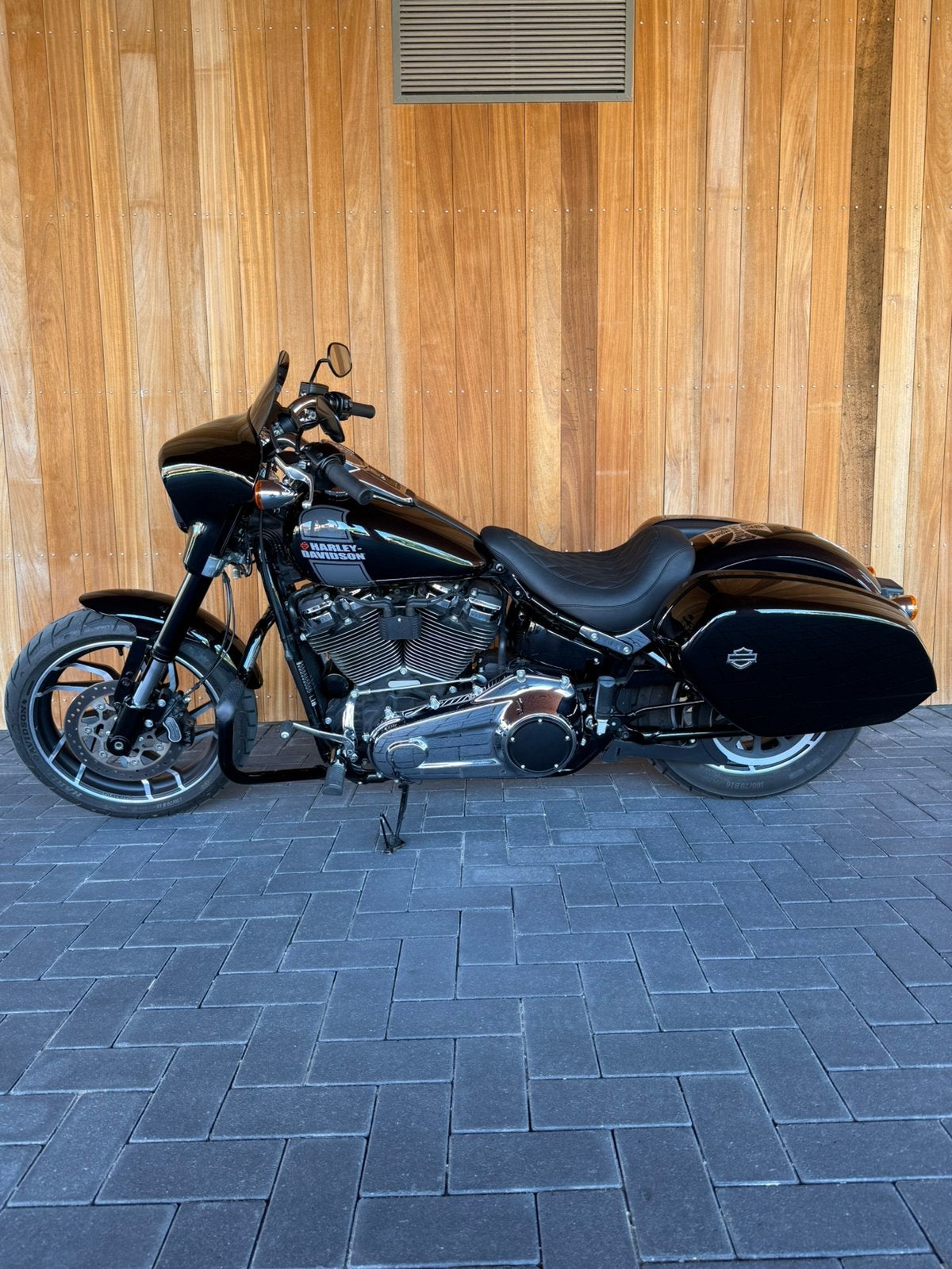 Harley Davidson Sport Glide, 2021, vivid black, Motoren, Motoren | Harley-Davidson, Particulier, Chopper, meer dan 35 kW, 2 cilinders