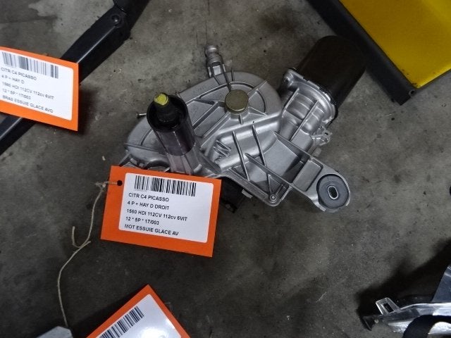MOTEUR ESSUIE-GLACE AVANT C4 Picasso (UD / UE / UF), Citroën, Mevr. I. Hauben, Utilisé, Rue de l'Espoir 34 34
4030  GRIVEGNÉE, BE