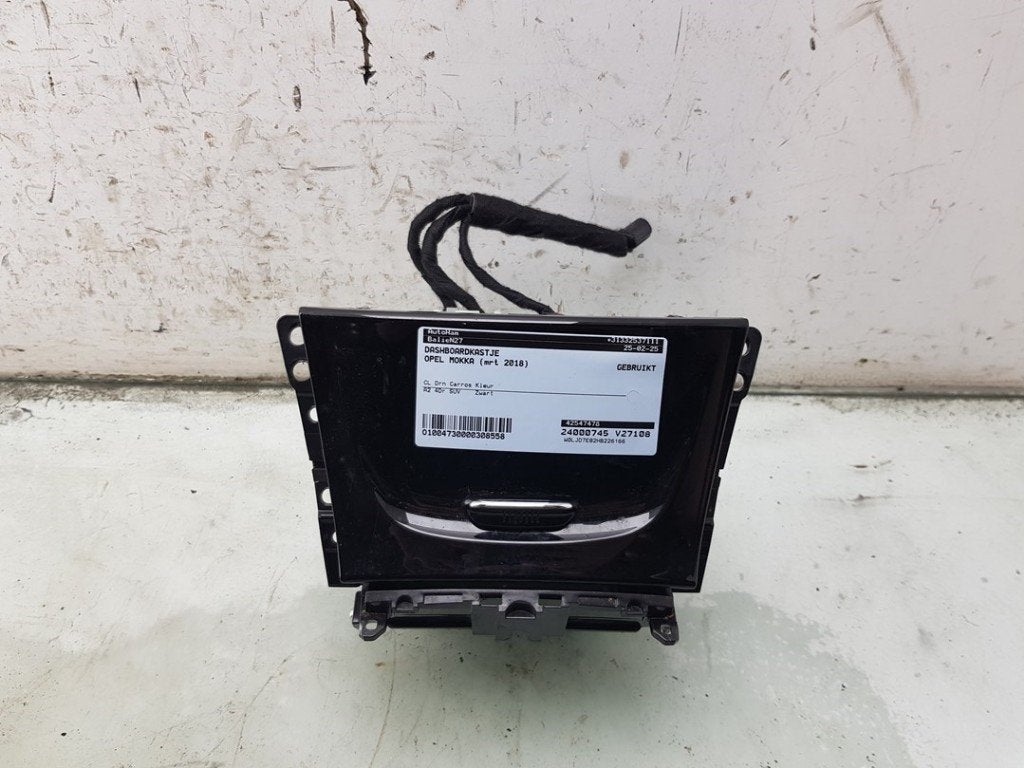 COMPARTIMENT A GANTS Opel Mokka / Mokka X (01-2012/12-2019), Utilisé, Opel