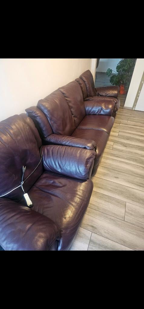 Natuzzi zetel, 2x elektrische 1 zit, 2 zit, sofa bordeaux, Ophalen of Verzenden, Zo goed als nieuw, Leer