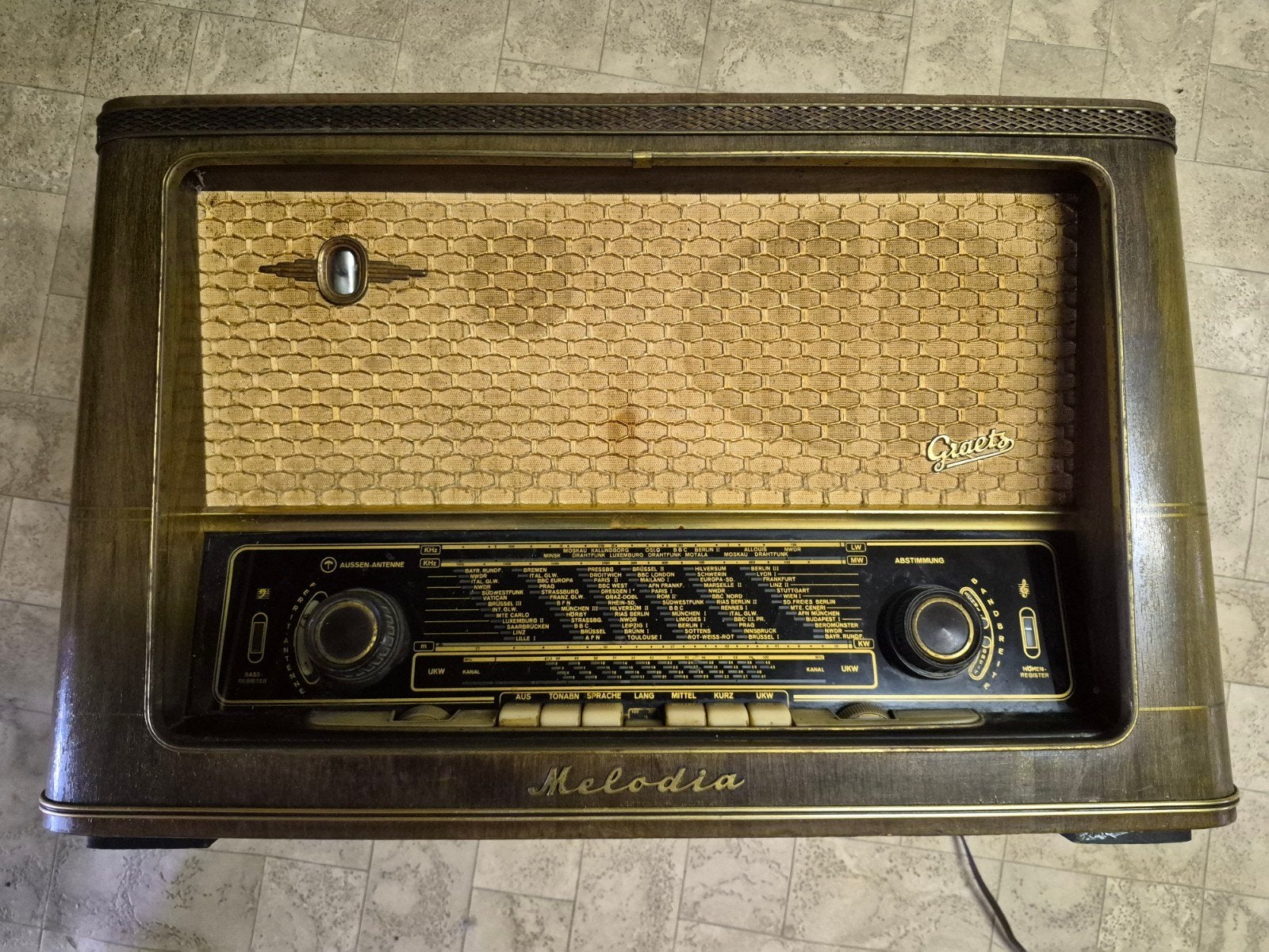 Graetz melodia R4/ 218
Melodia 4R/218, Ophalen