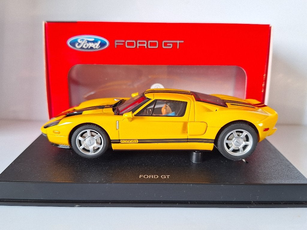 AutoArt Ford Gt avec éclairage avant et arrière OFFRE, Neuf, Autres marques, Électrique, Circuit