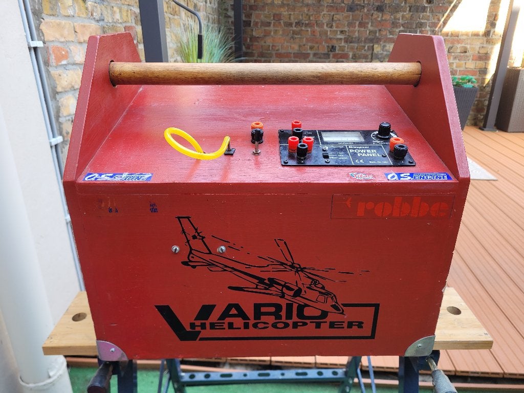 start box met power panel Graupner, Hobby en Vrije tijd, Modelbouw | Radiografisch | Vliegtuigen, Ophalen, Zo goed als nieuw