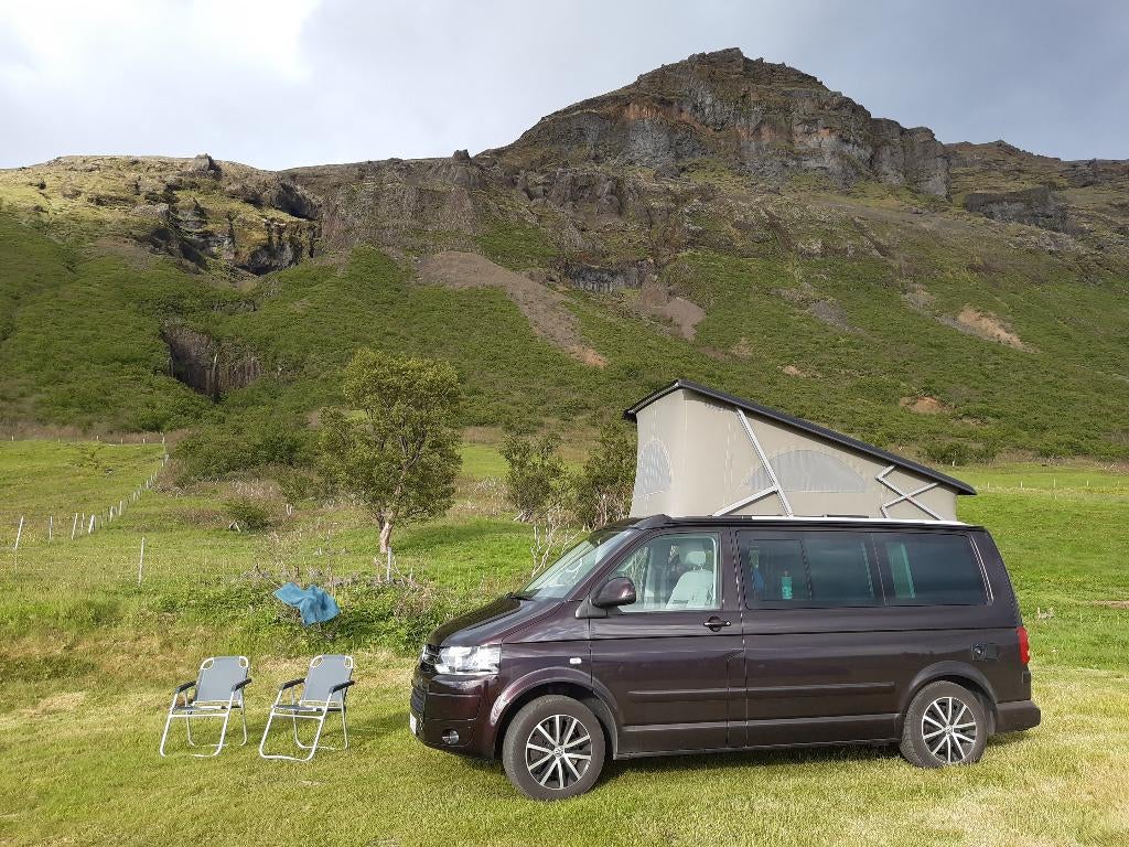 Camper VW T5 California Comfortline, Caravanes & Camping, Camping-cars, Siège de train, Jusqu'à 4, Autres marques, Jusqu'à 5 mètres