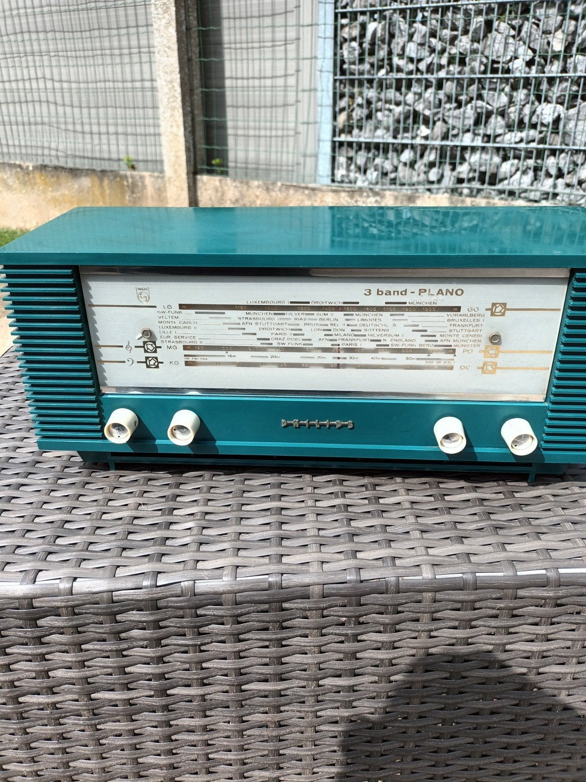 Philips Radio B3X40U, Enlèvement