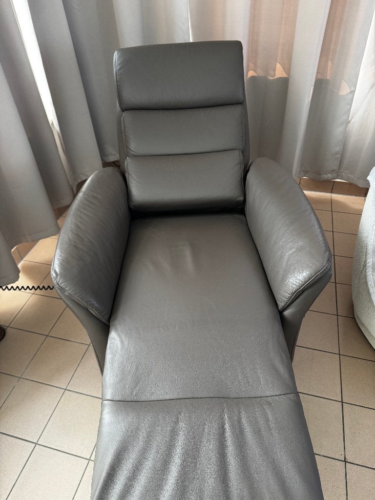 Elektrische relaxfauteuil – grijs leder – zeer goede staat, Ophalen, Gebruikt, Eenpersoons, Leer
