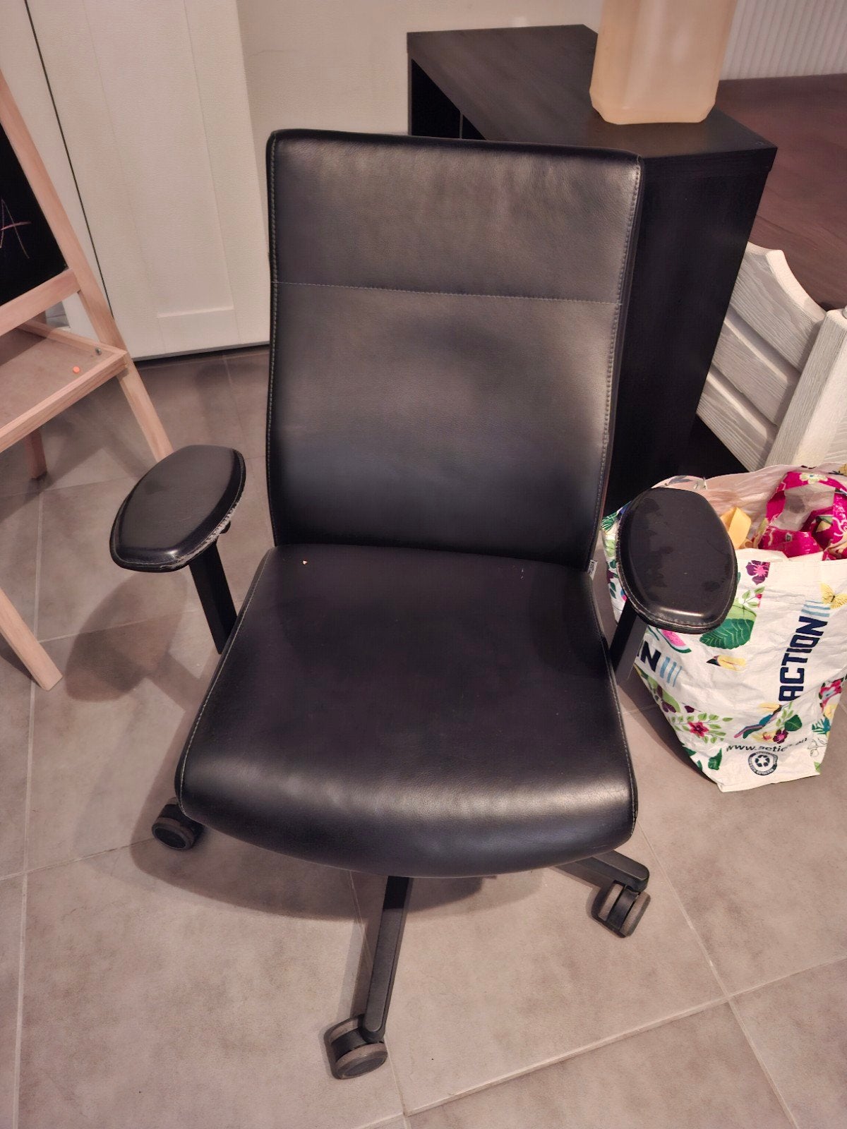 bureau stoelen, Enlèvement