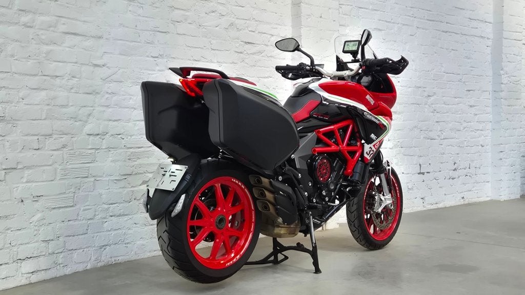 MV Agusta Turismo Veloce 800 RC Lusso #41/200 @motomobilia, Motoren, Motoren | MV Agusta, Occasion, Motorrijbewijs A, Bedrijf