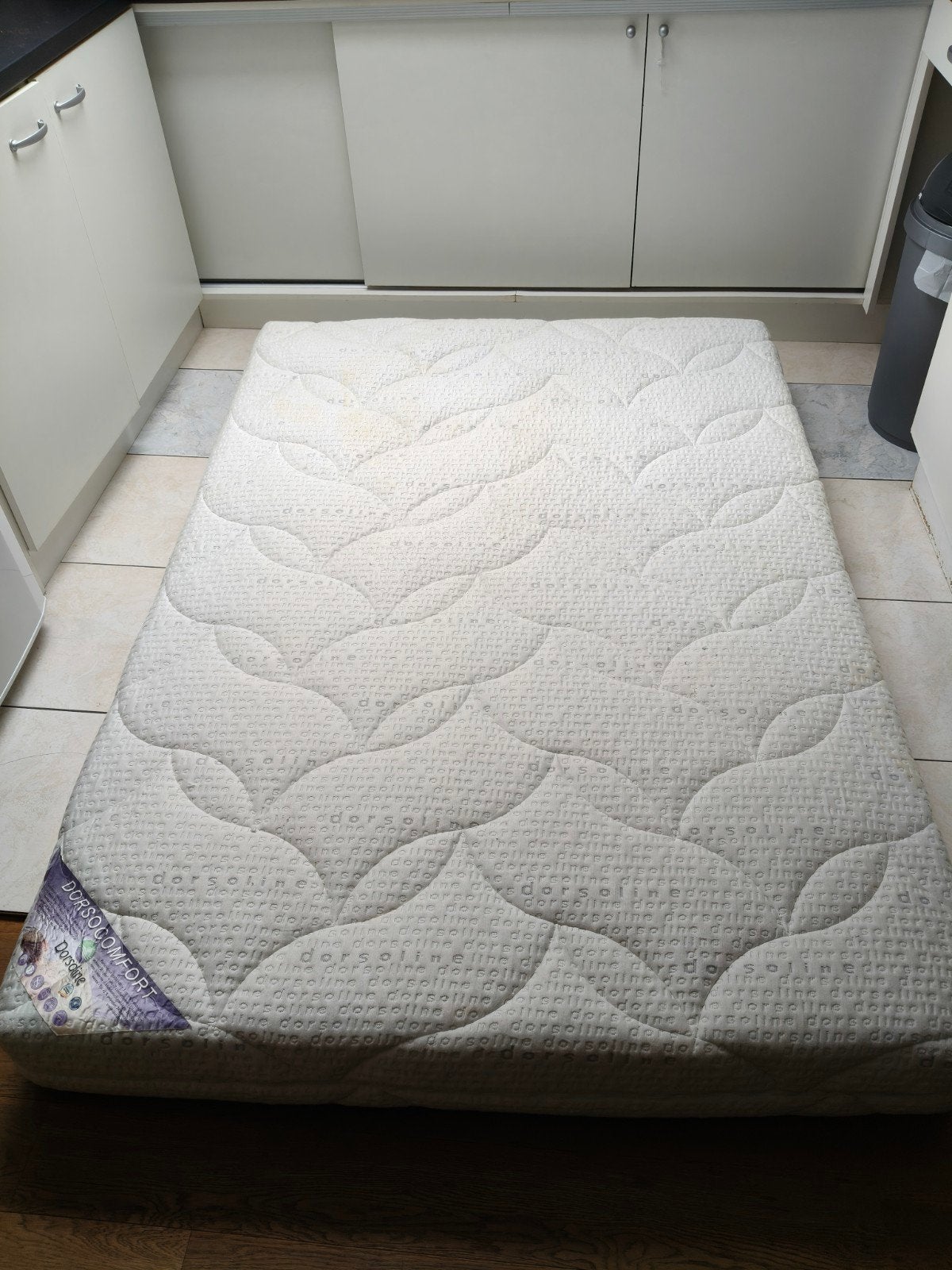 matelas deux personnes de très bonne qualité, Autres dimensions, Matelas, Comme neuf, Enlèvement