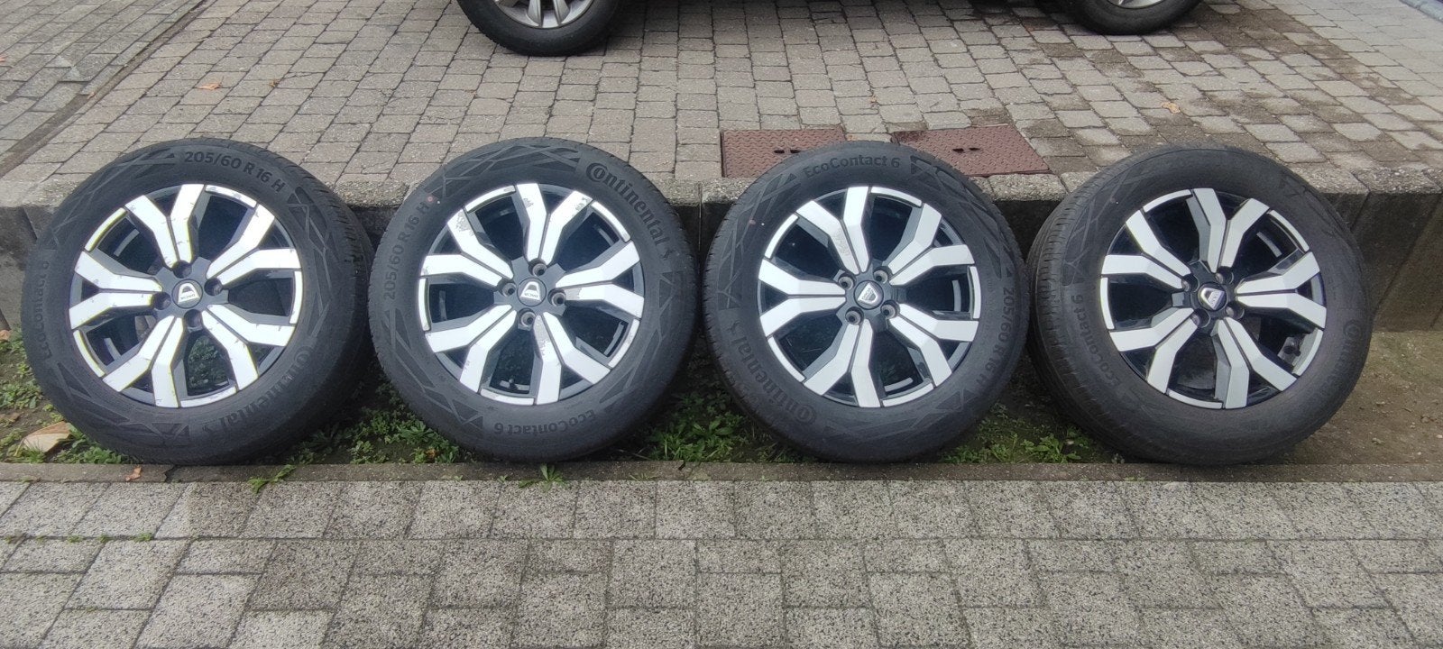 Dacia Sandero/Jogger banden met Alu-velgen, Autos : Pièces & Accessoires, 16 pouces, Véhicule de tourisme, Pneus été, 205 mm