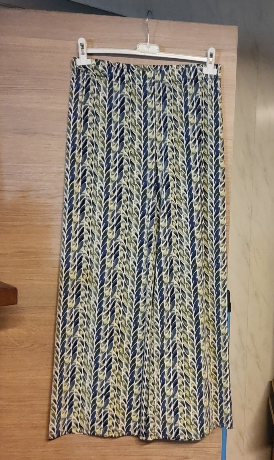 Dames broek, Ophalen, Zo goed als nieuw, Maat 42/44 (L), Lang