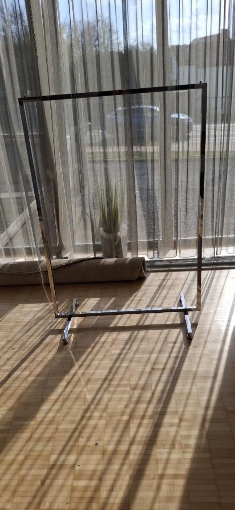 Kledingrekken chroom hoog model, Ophalen, Zo goed als nieuw
