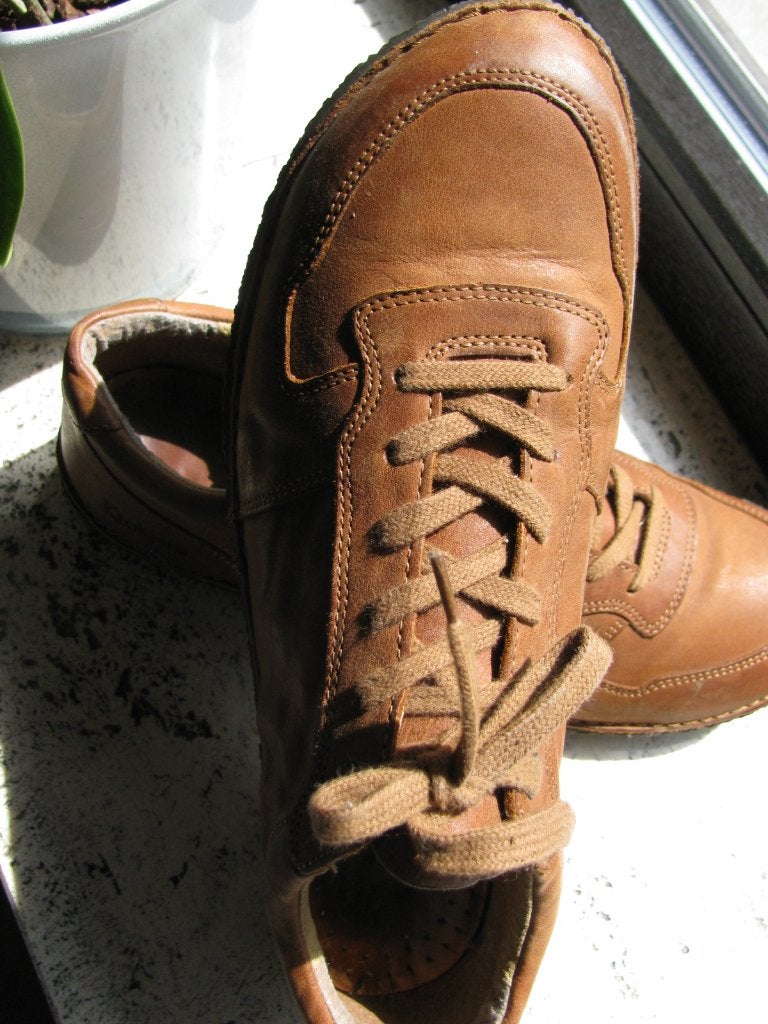 Chaussure à lacets en cuir KICKERS de couleur camel, Neuf, Enlèvement ou Envoi, Brun, Kickers