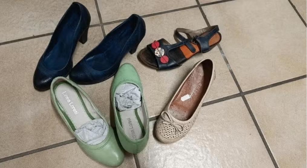 Lot van leer schoenen (8x) maat 37, Kleding | Dames, Schoenen, Zo goed als nieuw, Ophalen of Verzenden