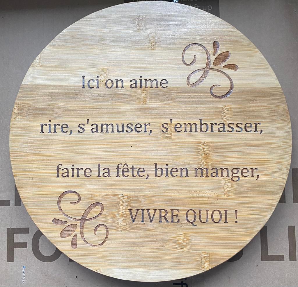 Plateau tournant gravé fait main, Enlèvement ou Envoi, Neuf, Rond, Bois