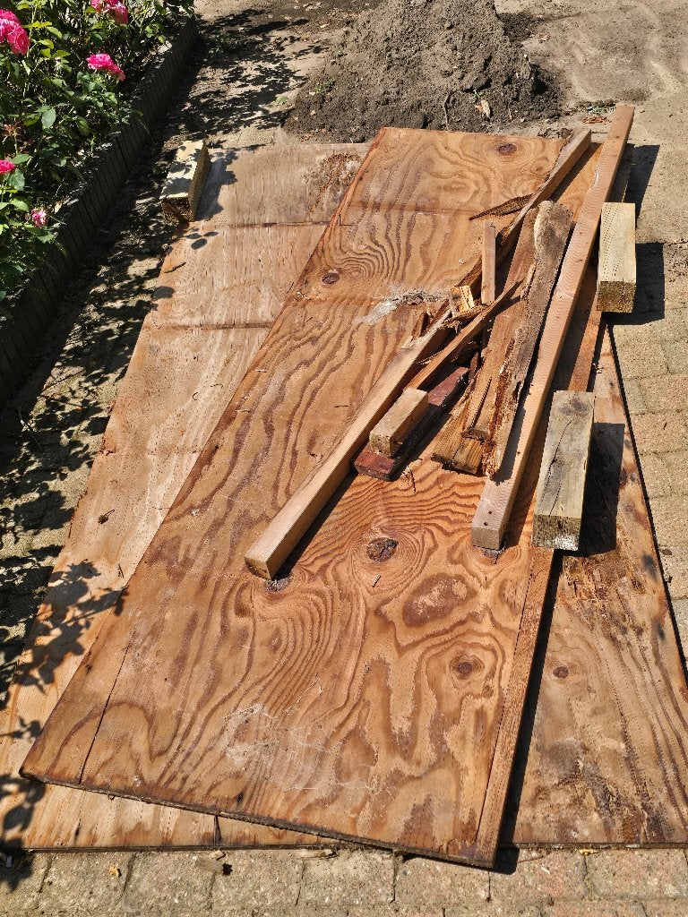 Gratis hout, Ophalen