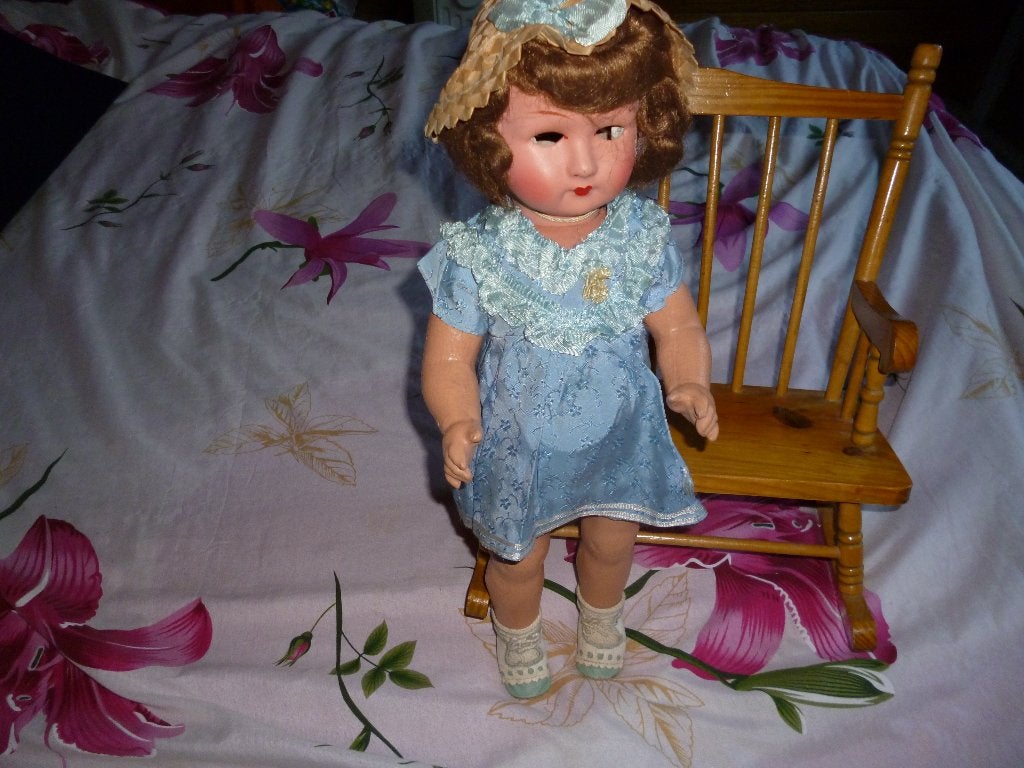 poupée 45cm tête porcelaine années 50, Enlèvement, Comme neuf, Poupée