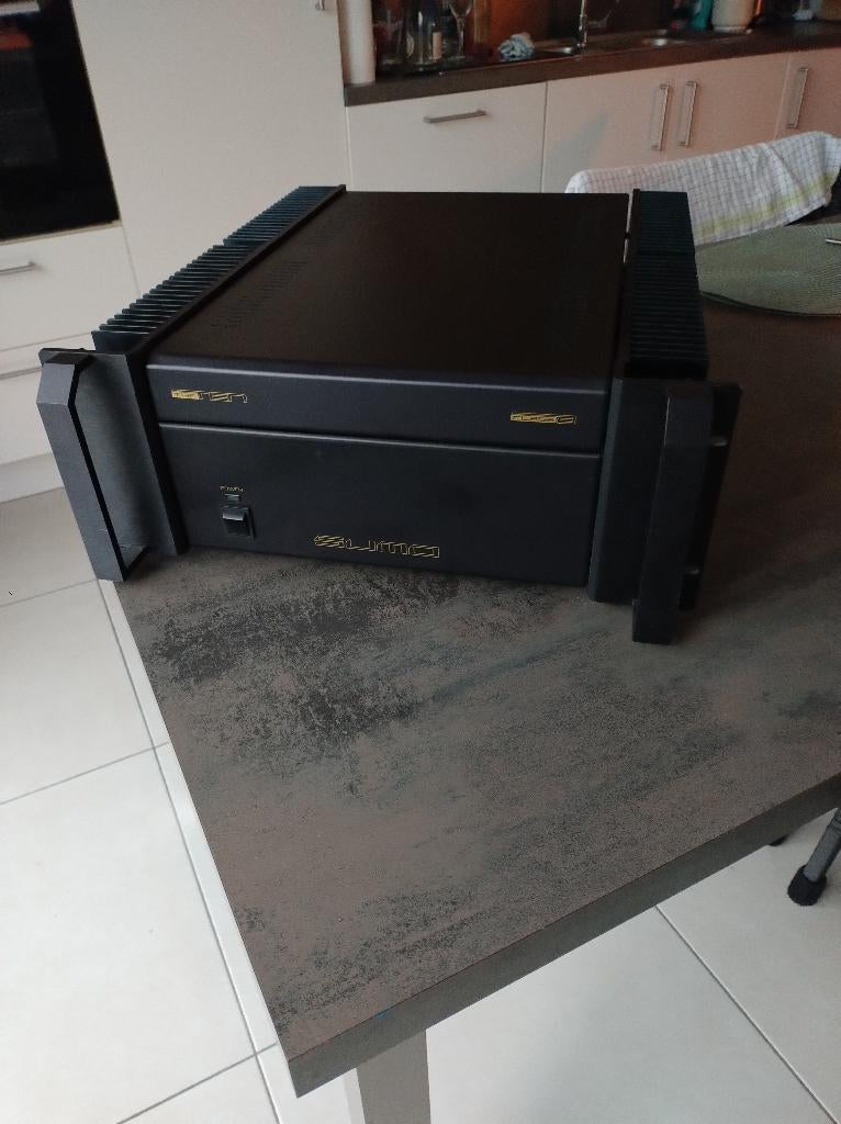 Sumo the Ten, Audio, Tv en Foto, Versterkers en Ontvangers, Zo goed als nieuw, 60 tot 120 watt, Stereo, Ophalen