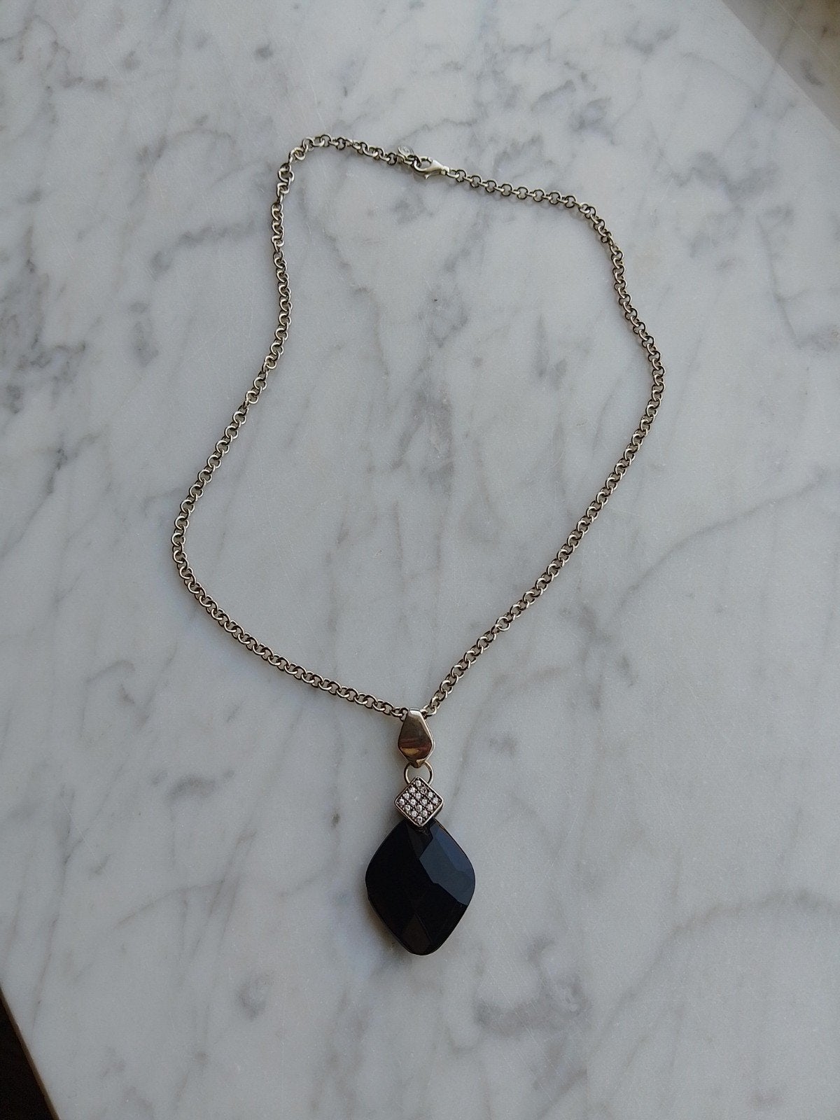 Halsketting Twice as Nice, Bijoux, Sacs & Beauté, Colliers, Enlèvement ou Envoi, Utilisé, Noir, Avec pendentif