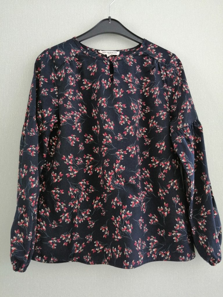 mooie bloes Mini Mignon Denim Paris maat 12 jaar, Meisje, Overhemd of Blouse, Ophalen of Verzenden, Zo goed als nieuw