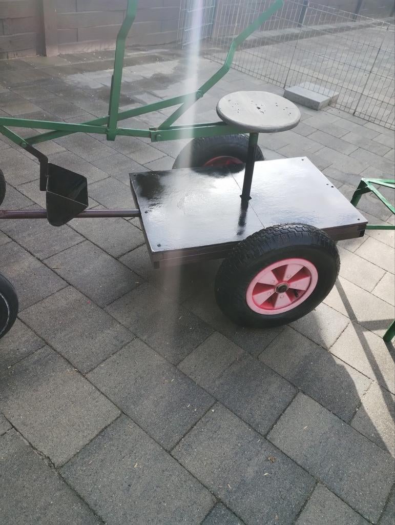 Graaf machine met kar voor gocart zie foto's, Enlèvement, Utilisé, Berg
