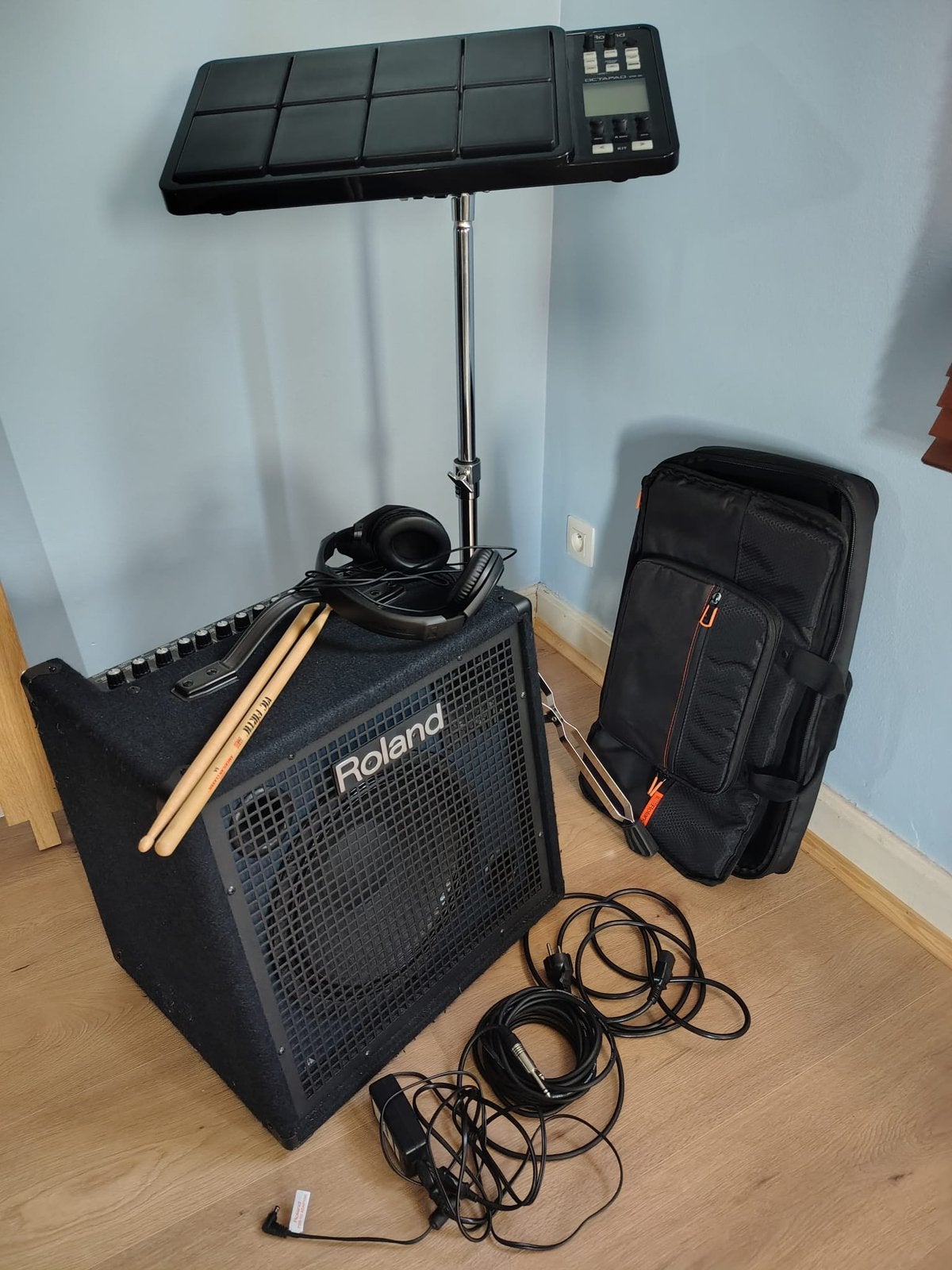 Octapad Roland SPD-30 avec Ampli Roland KC-400, Enlèvement, Comme neuf