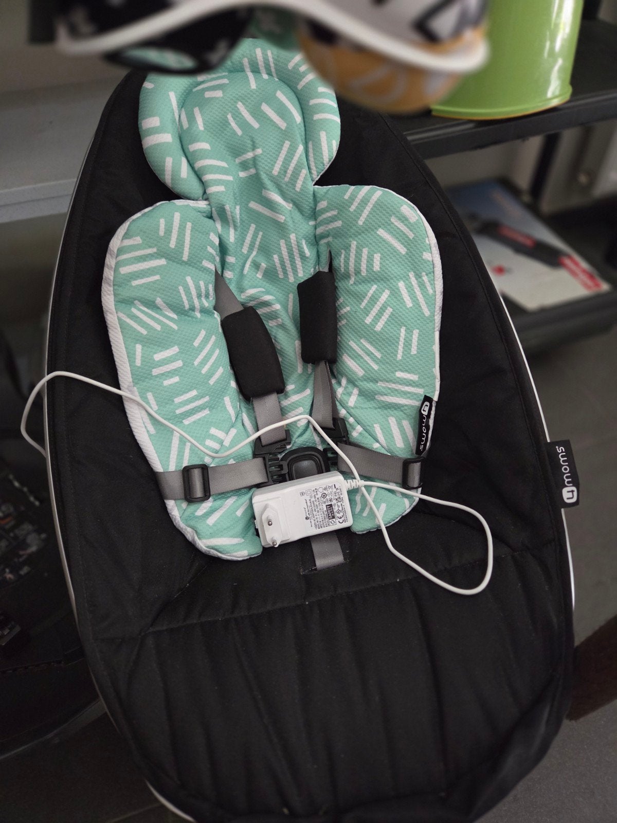 Mamaroo elektronische wipper, Ophalen