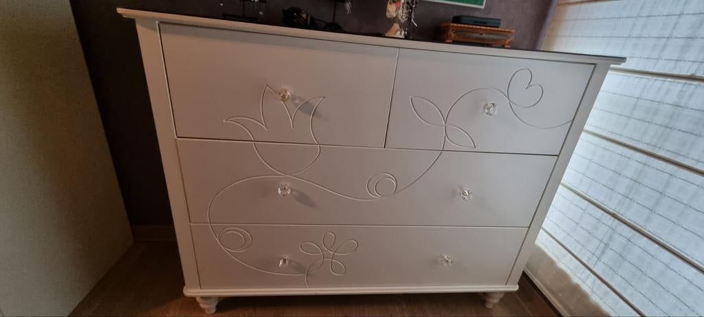 Commode vêtements linge draps 4 tiroirs vitrage, Contemporain, Enlèvement, Autres essences de bois, Neuf