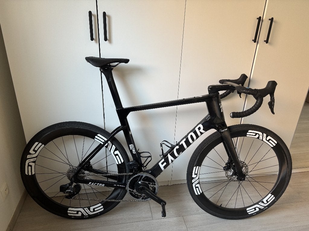 Factor Ostro Gravel 58 Sram Red/Force Black Inc Ceramicspeed, Fietsen en Brommers, Ophalen