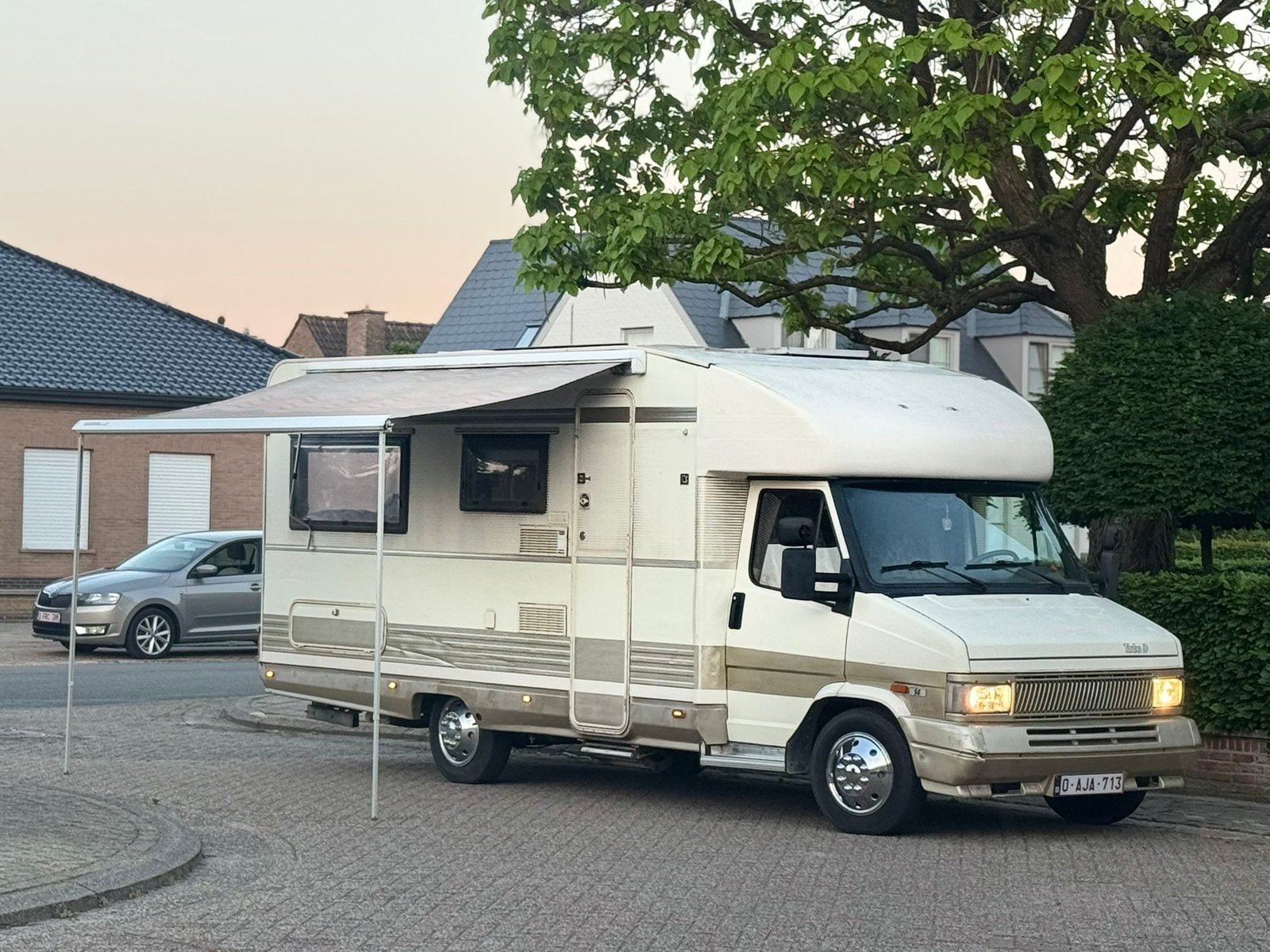 Fiat Ducato 2.5TDI 1992* Dethleffs | Mobilhome 190.000km’s!*, Caravans en Kamperen, Mobilhomes, Fiat, Particulier, Airbags, Half-integraal