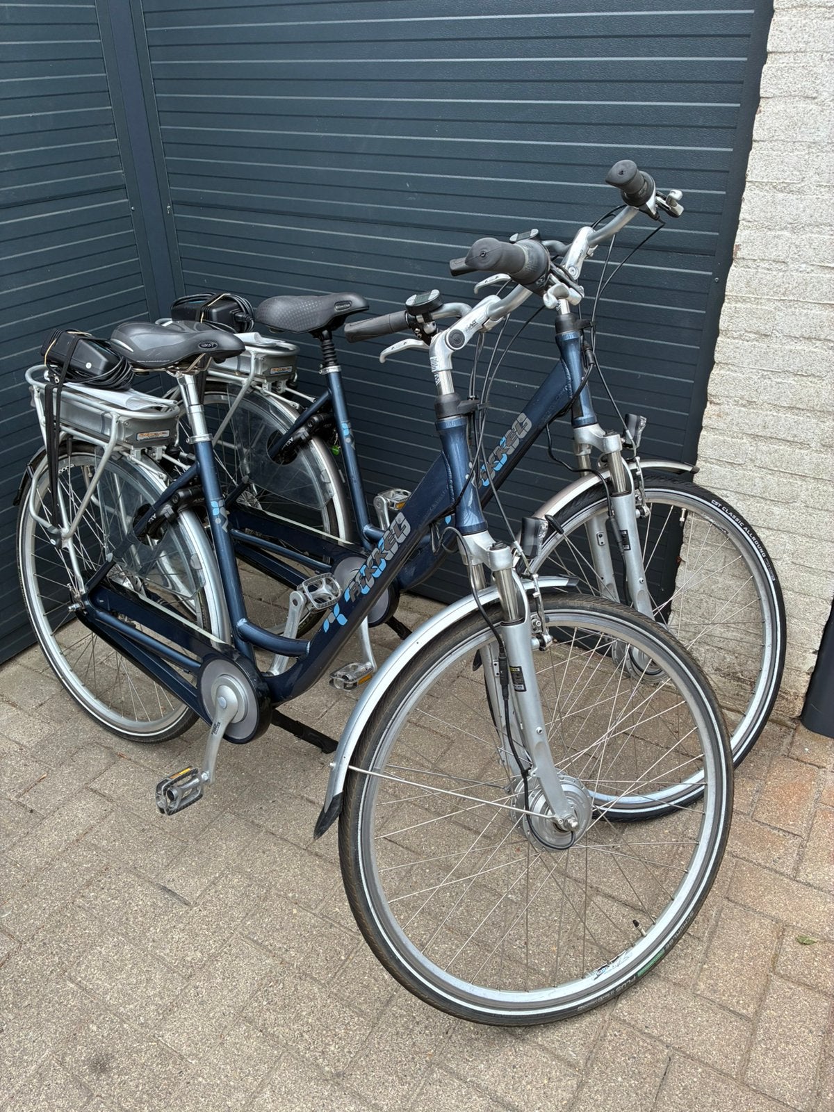 2x bikkel elektrische damesfiets igst, Ophalen, Zo goed als nieuw