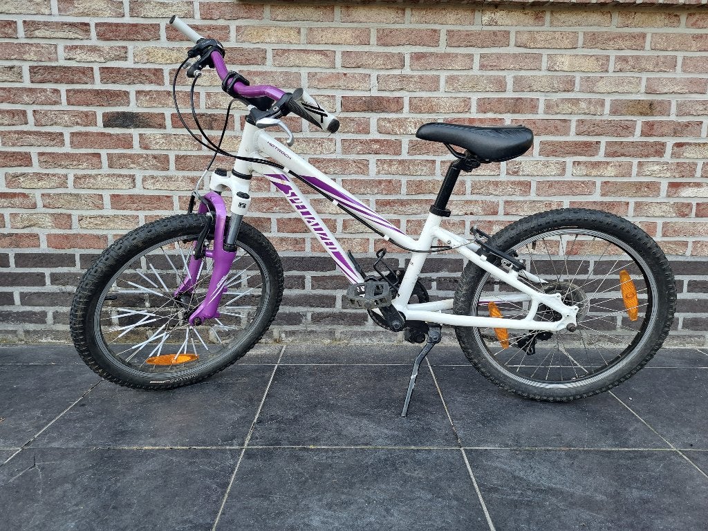 Fiets specialized 20 inch, Fietsen en Brommers, Fietsen | Kinderfietsjes, Ophalen, Gebruikt, 20 inch of meer, Specialized