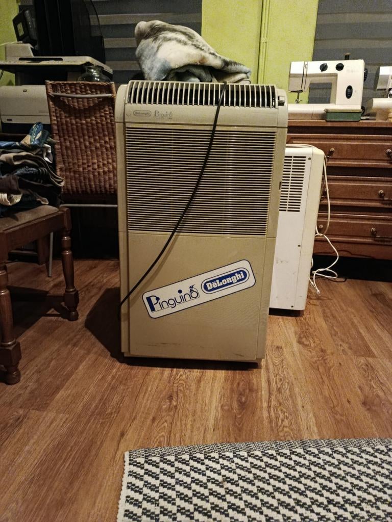 Airco Delonghi Pinguino compact 2000, Elektronische apparatuur, Airco's, Ophalen, Minder dan 60 m³, Timer, 3 snelheden of meer