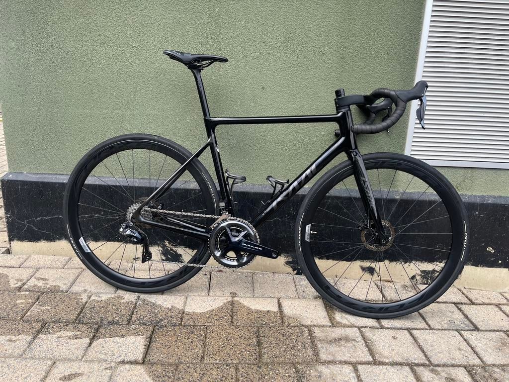 Isaac element, Fietsen en Brommers, Ophalen, Zo goed als nieuw, Carbon