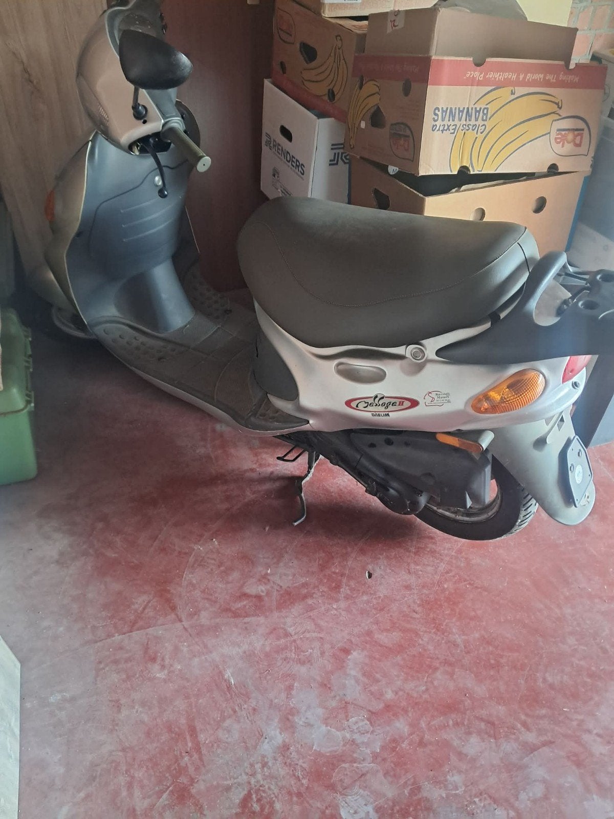 Scooter b klasse daelim 45/km, Fietsen en Brommers, Ophalen