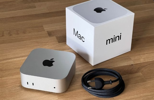 Mac Mini + keyboard + mouse, Computers en Software, Ophalen, 256 GB, SSD, Zo goed als nieuw