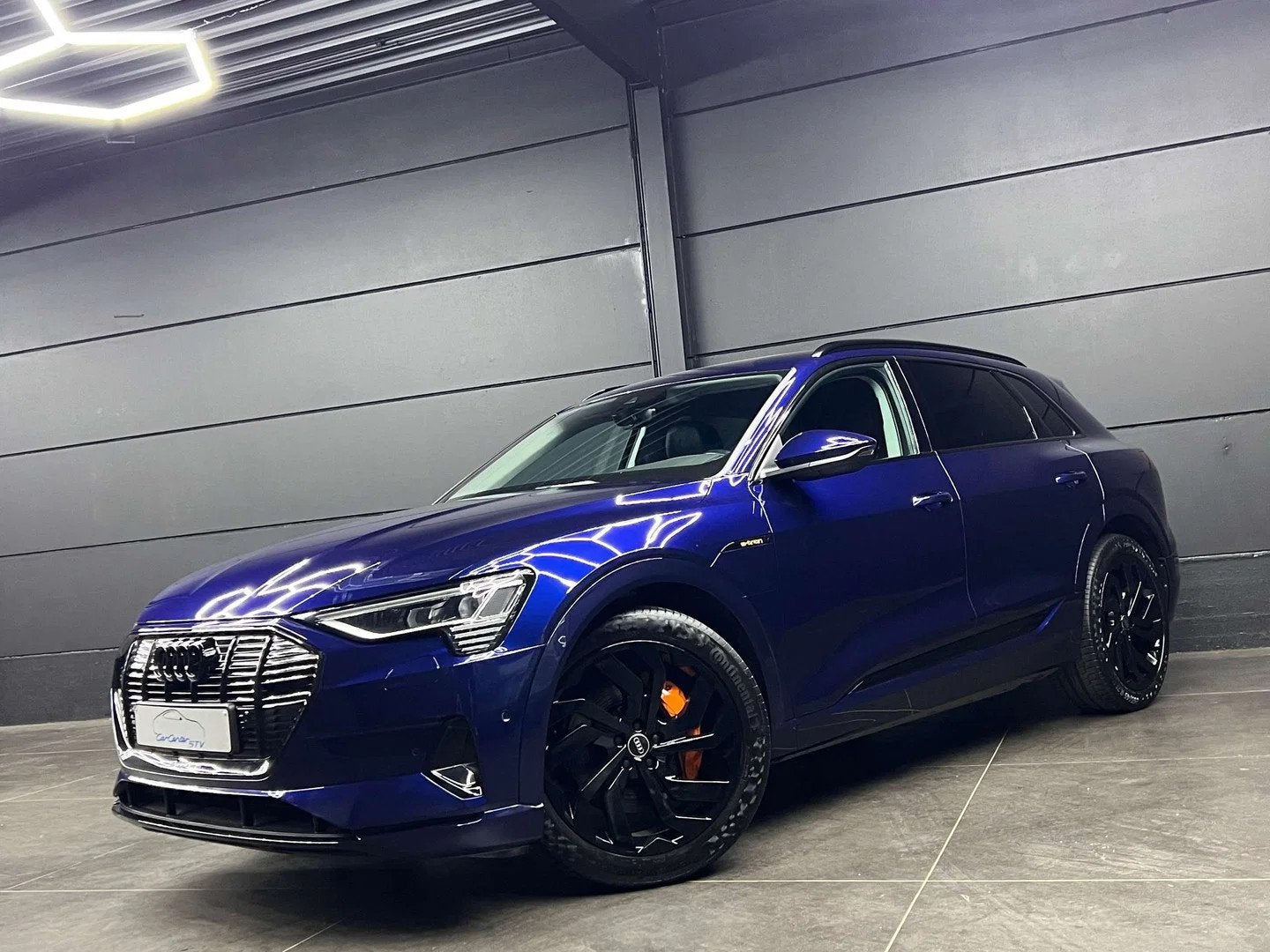 Audi e-tron Quattro / S line / Black pack / 21" alu /, Auto's, Automaat, Blauw, 5 zetels, 5 deurs