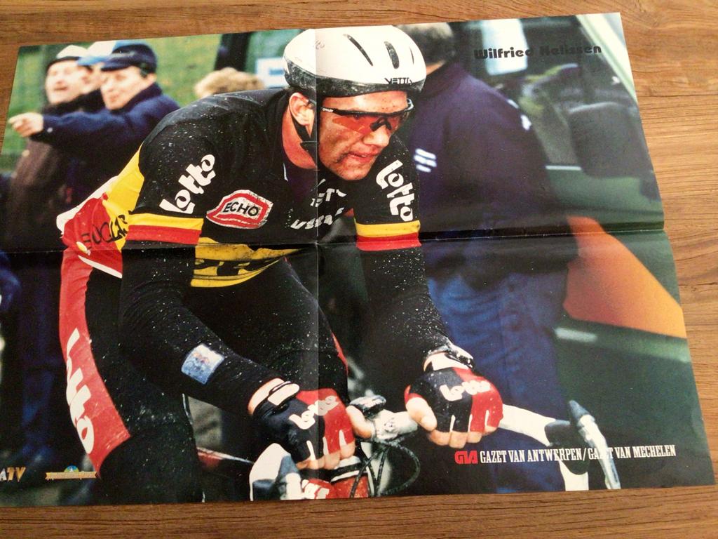 Wielerposter team lotto wilfried nelissen, Verzenden, Zo goed als nieuw