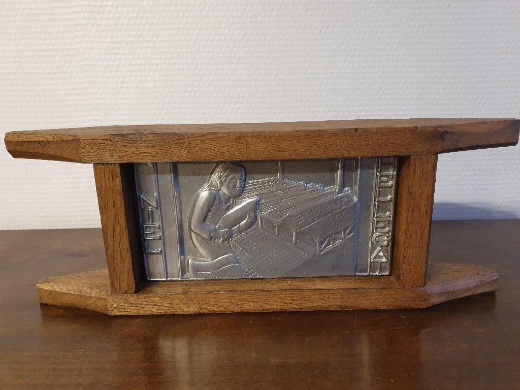 BAKSTEENVORM MET TINNEN PLAAT, Ophalen
