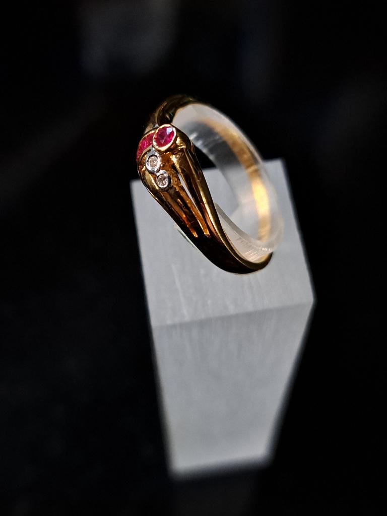 Tres belle Bague or jaune 18 carats neuve + ÉCRIN, Bijoux, Sacs & Beauté, Bagues, Neuf, Or, 19 à 20, Jaune