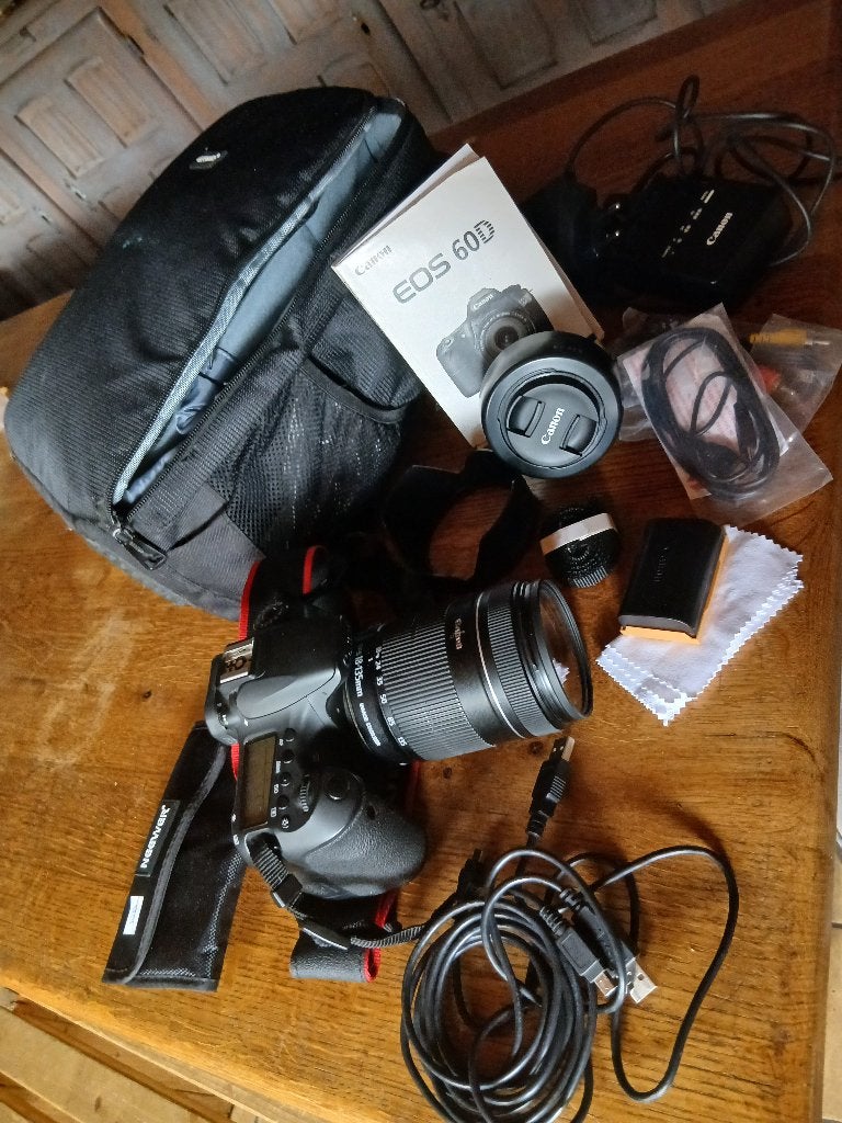 Canon eos, TV, Hi-fi & Vidéo, Appareils photo numériques, Pare-soleil, Canon, Enlèvement, Utilisé