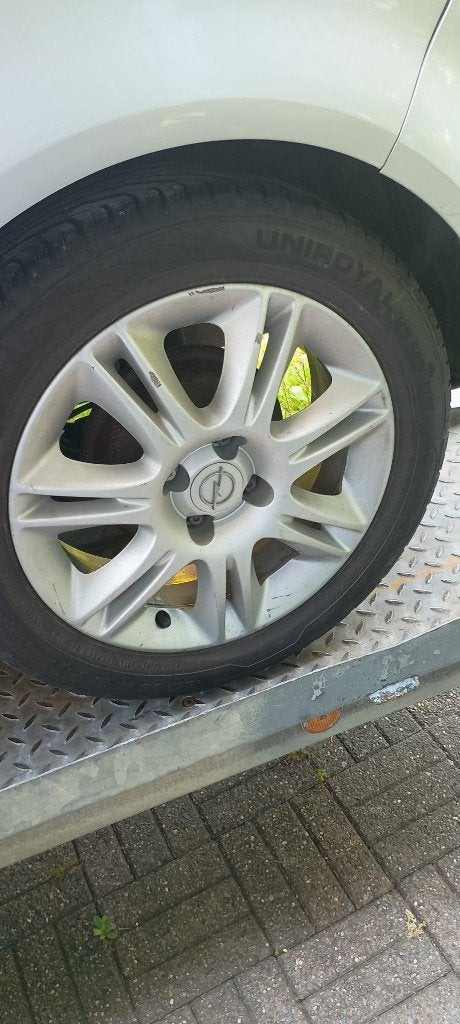 wielen opel corsa D, Ophalen, Gebruikt, 16 inch, Banden en Velgen