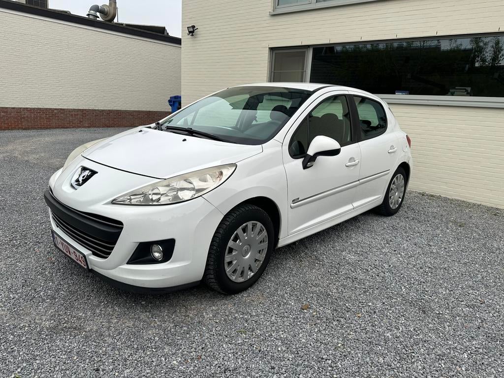 Peugeot 207 1.6 HDI 2011 98G, Autos, Euro 5, Achat, Boîte manuelle, Noir