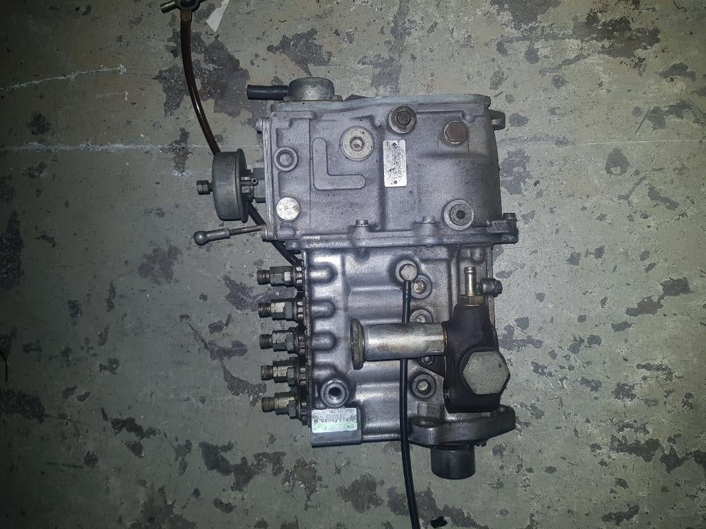 Dieselpomp Mercedes-Benz 200-300D 1981, Ophalen of Verzenden, Mercedes-Benz
