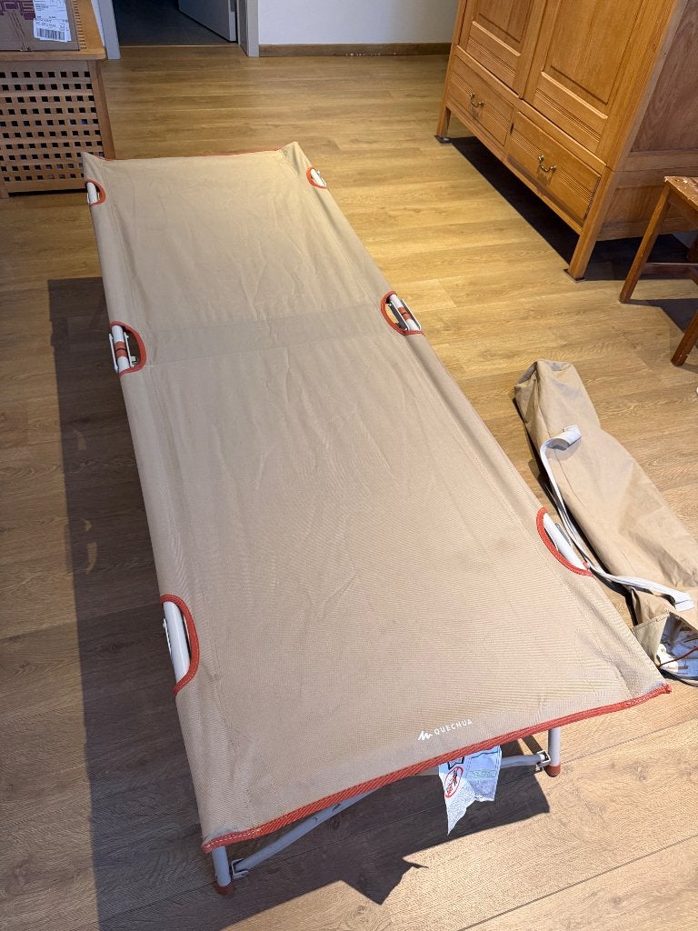 Veldbed Quechua, Caravans en Kamperen, Kampeermeubelen, Ophalen, Gebruikt, Overige