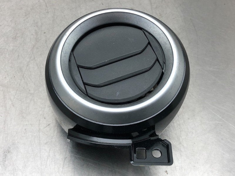 DIVERS Luchtrooster zijkant Nissan Micra (K14) (|00227375|), Utilisé, Nissan