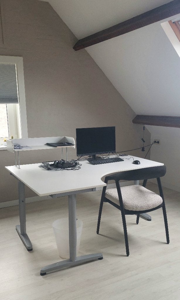 Bureau, Huis en Inrichting, Bureaus, Ophalen, Gebruikt, Scandinavisch, Spaanplaat of MDF
