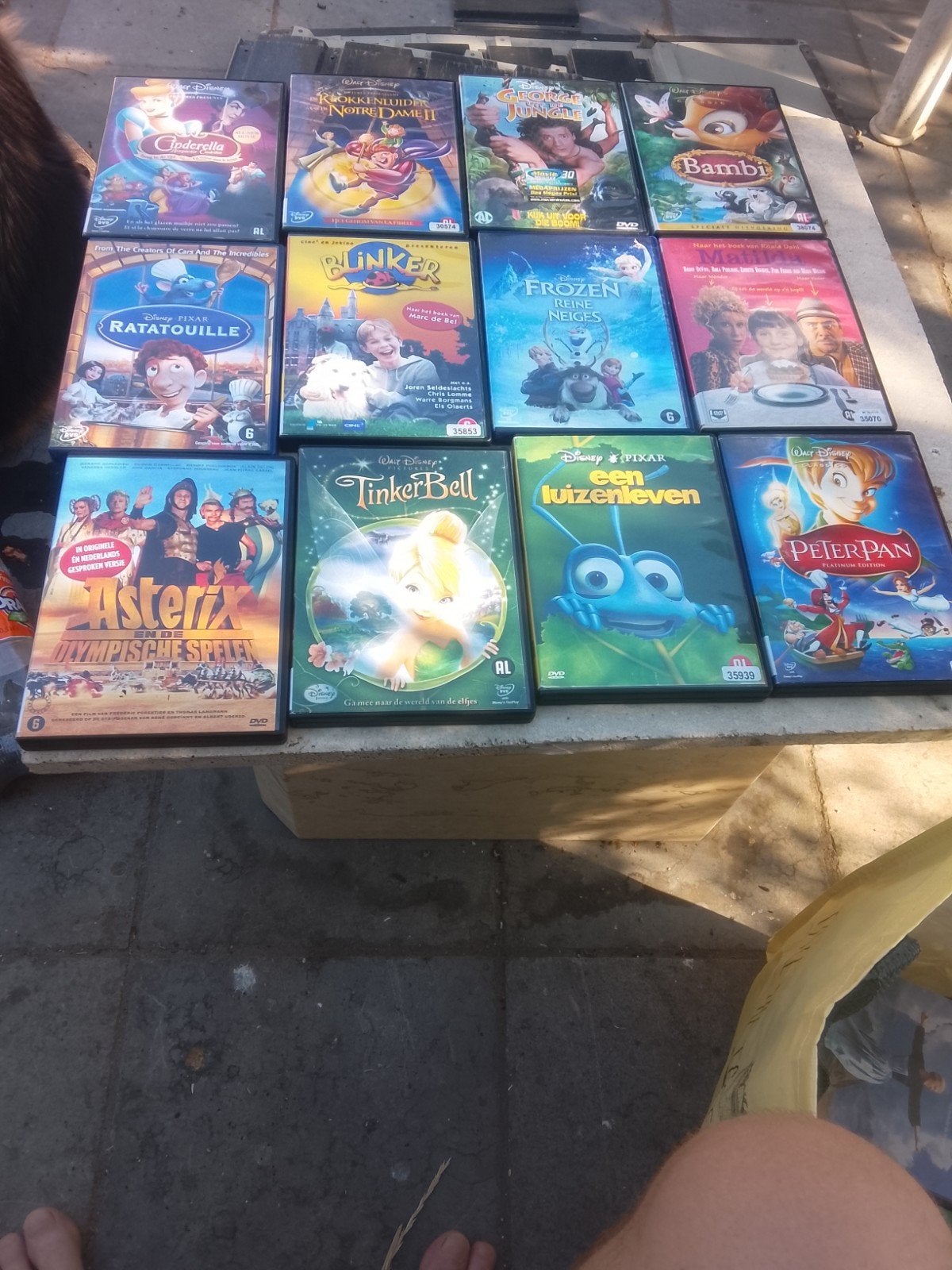 dvd setje te koop/kinderfilms, Cd's en Dvd's, VHS | Kinderen en Jeugd, Vanaf 6 jaar, Ophalen, Zo goed als nieuw, Tekenfilm